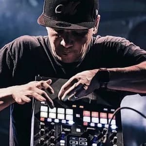 Mix Master Mike avatar