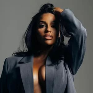 Miss Lafamilia avatar