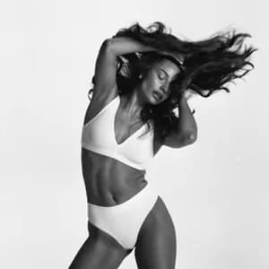 Julia Wieniawa avatar