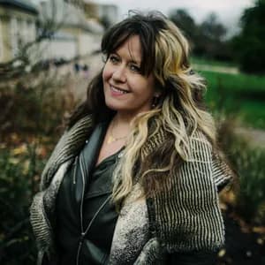 Sarah Jay Hawley avatar