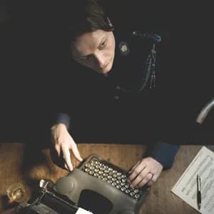 The Real Tuesday Weld avatar