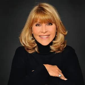 Lena Valaitis avatar