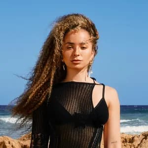 Ella Eyre avatar