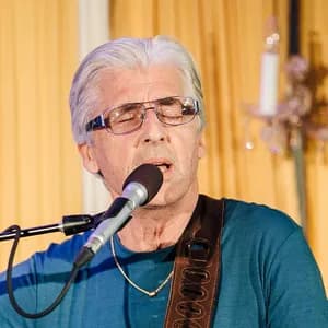 Terry Oldfield avatar