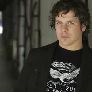 Jon Peter Lewis avatar