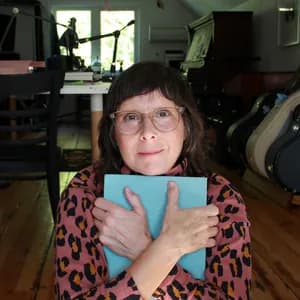 Christine Fellows avatar