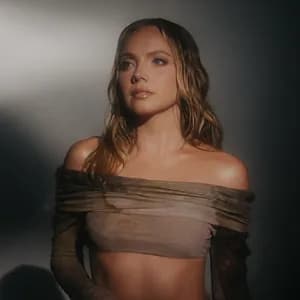 Danielle Bradbery avatar