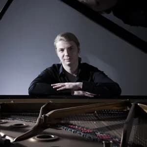 Denis Kozhukhin avatar