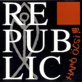 Falu szélén ruhát mosnak a lányok