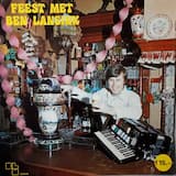 Medley: Ik drink melk / Een goede haan is niet vet / Ik wil met jouw wel dansen / Nee nou wordt ie mooi / Ik weet van voren niet / Rosemarie / Nu ik je eenmaal vast heb / Ouze ouwe St. Jan / Naar de kroeg