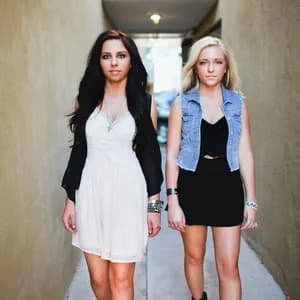 Jonnie and Brookie avatar