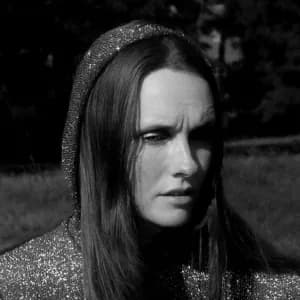 Nina Kinert avatar