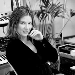 Ruth Barrett avatar