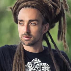 E.N Young avatar