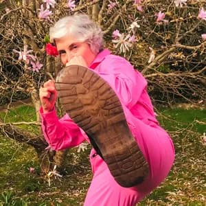 fille en rose avatar