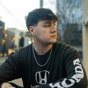 Niklas Dee avatar